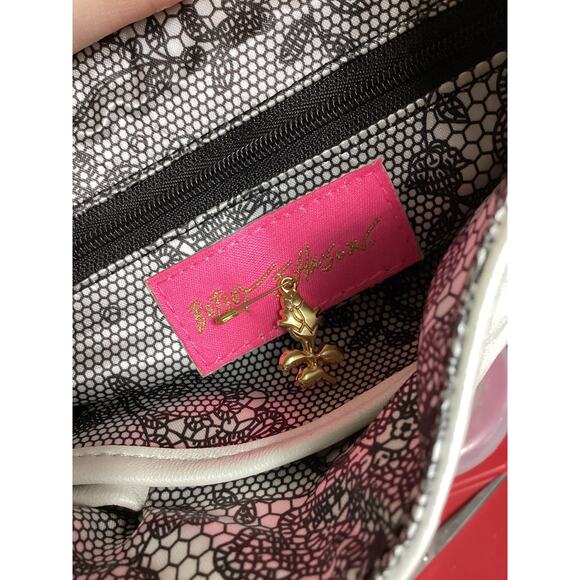 Betsey Johnson Women Handbag  Cream  EUC Hobo  Gunmetal top  Bauble detail - Picture 10 of 11